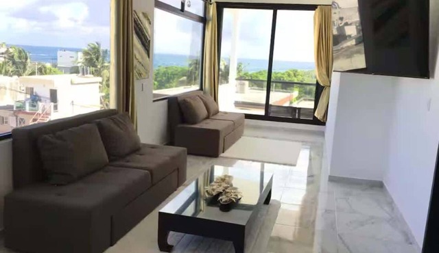 Luxury 3BD Penthouse Ocean View Fastest WIFI in Isla Mujeres