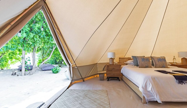 Maverick Surf & Dive Boutique Resort - Complimentary Airport Transport for Full Board Stays of 6 Nights or More