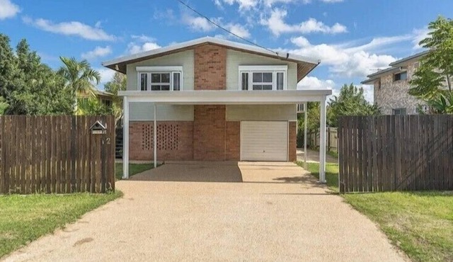 Mid Century Modern 2 story Home in The Range