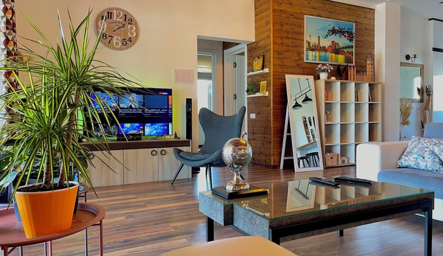 Modern Villa with Mountain Views Near Tbilisi, Ideal for Families &Nature Lovers