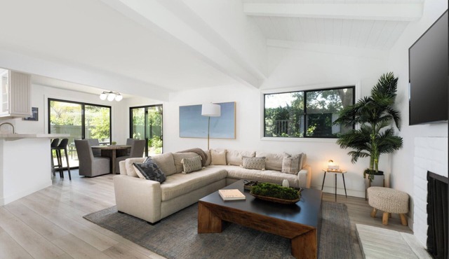 Montecito-Chic Beachside Retreat in Montecito