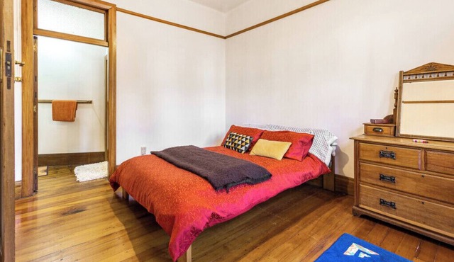 NZ's First Ever Built Apartment! in Auckland