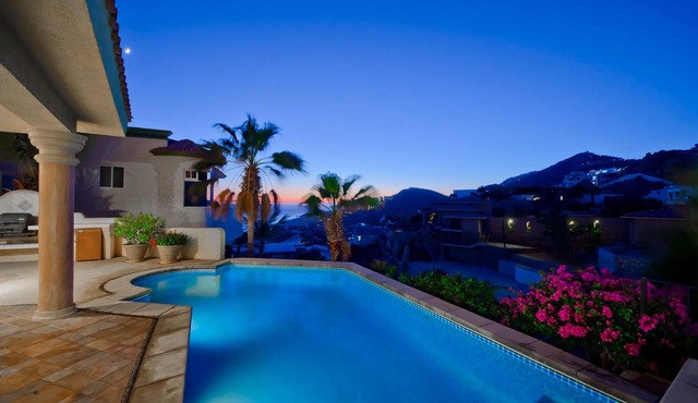 Oceanview Cabo Villa Near Downtown w/Heated Pool, Hot Tub, Ocean & Beach Views in Cabo San Lucas