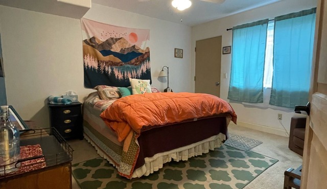 Private Bedroom and Bathroom in Cayucos
