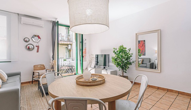 Ramblas Apartment, Boqueria in Barcelona