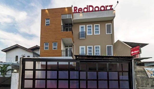 RedDoorz Plus @ Cipete Damai in Jakarta