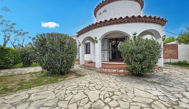Requesens - Casa en Empuriabrava in Empuriabrava