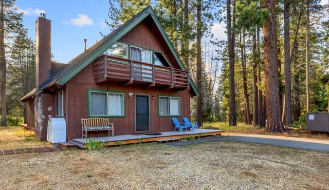 River Front Chalet, quiet location 2782B in South Lake Tahoe