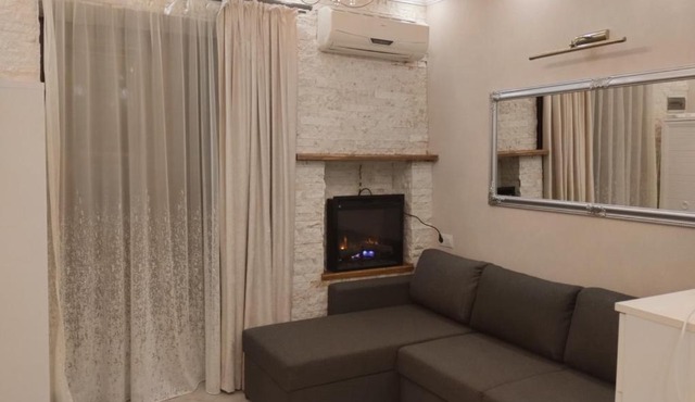 room in sololaki