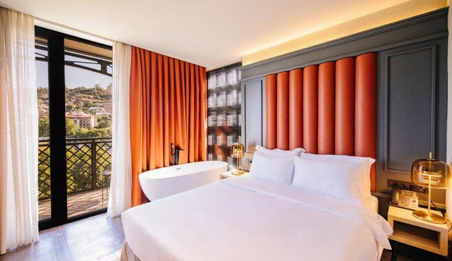 Sandali Metekhi Boutique Hotel