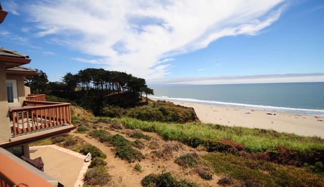 Seascape Resort 2B Luxury Oceanview Villa, Steps From The Beach, 5 min to golf in Aptos
