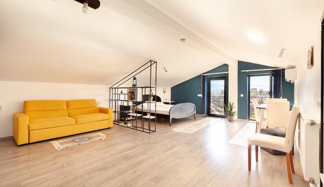 Set in the heart of Kutaisi,modern,and cozy rooms of the big and comfortable