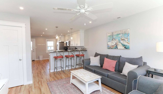 Sojourn's Sea Views with Balcony Sleeps 6 in Virginia Beach