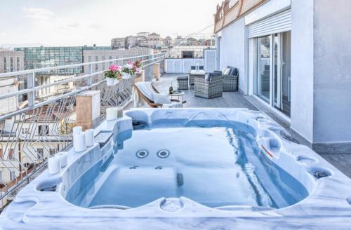 St. Peter penthouse in Rome