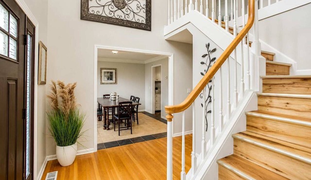 Stunning Home in the Suburb with Hot Tub in Rochester