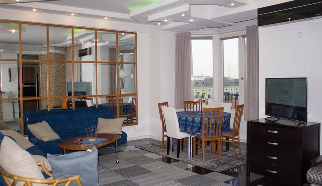 Tbilisi Center Private 4-room Apartment