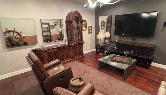 The Conclave Experience - 2 bed, 1.5 Bath in Indianapolis