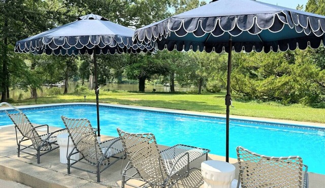 Tranquil Waterfront Retreat with Private Pool on Grocelys Cove in Easton