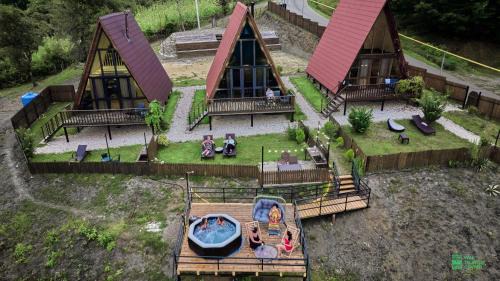UkhutiEcoHouse