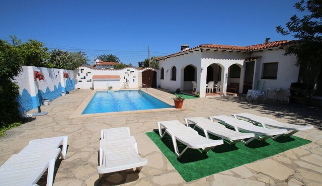 Villa Rustical 9 Costa Dorada in Mont-Roig del Camp