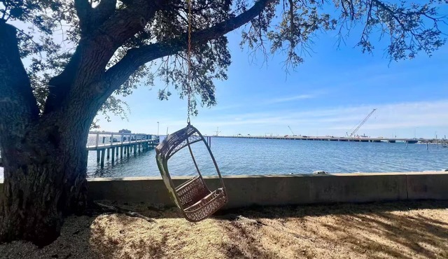 Waterview Oasis by Buckroe Beach in Hampton