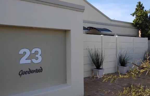 Wine Country Cottage in Durbanville