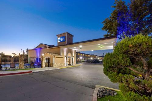 Fallon Inn 