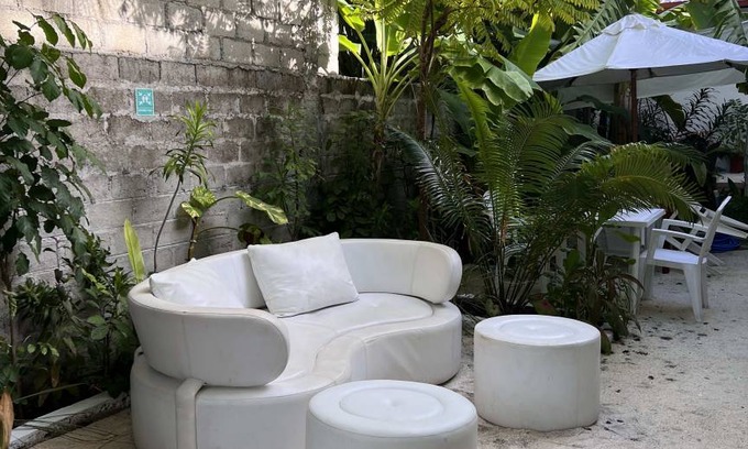 Dhangethi House | Motel ∙ 8 guests