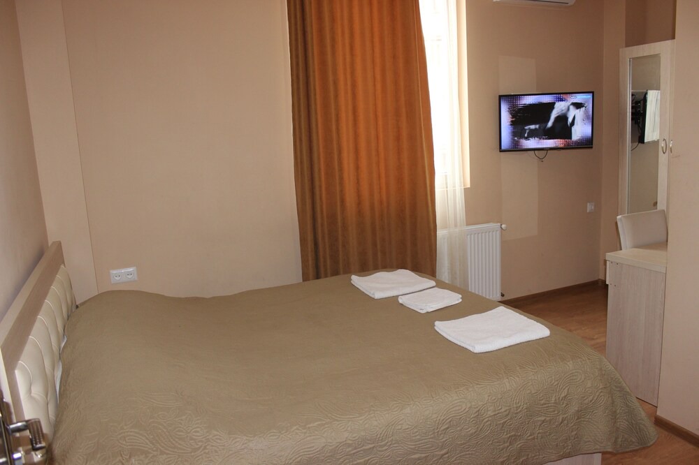 Kutaisi Bed & Breakfast | HOTEL NIKEA