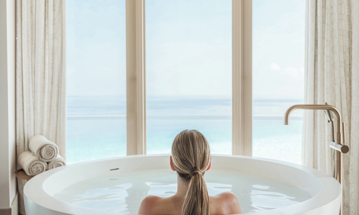 Maamunagau Island Hotel | InterContinental Maldives Maamunagau Resort by IHG