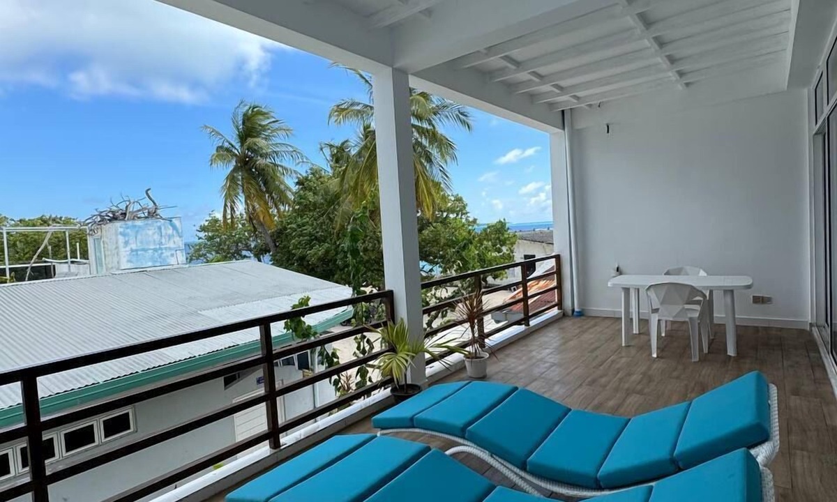 Mahibadhoo House | Raalhu Fonu Maldives
