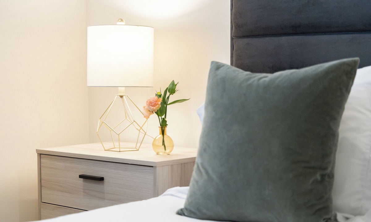 Hollywood Hotel | Remodeled 2BDR in Heart of Hollywood w/Courtyard | Art Deco by AvantStay