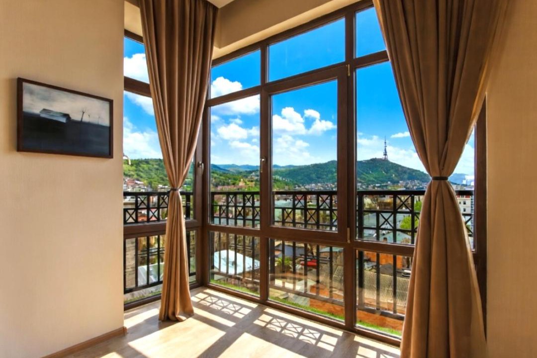Avlabari Apartment | Tbilisi - Best View & Location -