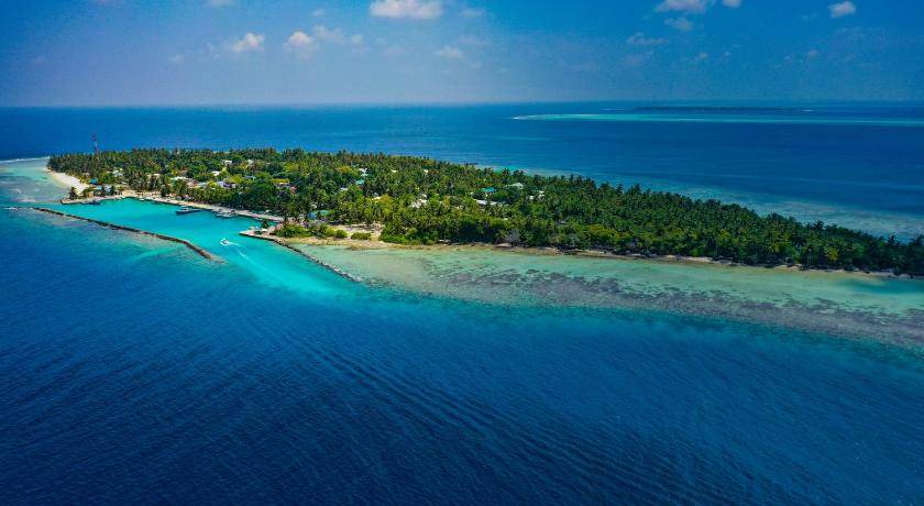 Photo of Others in Omadhoo