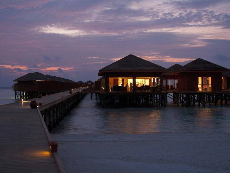 Photo of Buildings in Vilamendhoo Island