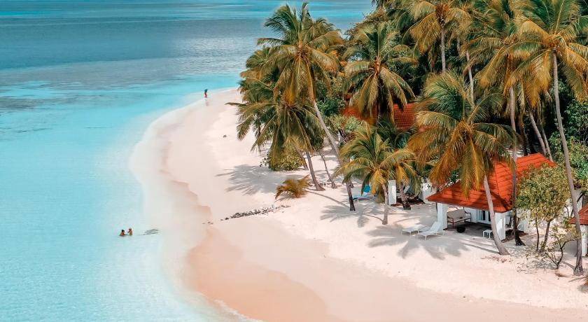 Photo of Others in Athuruga Island