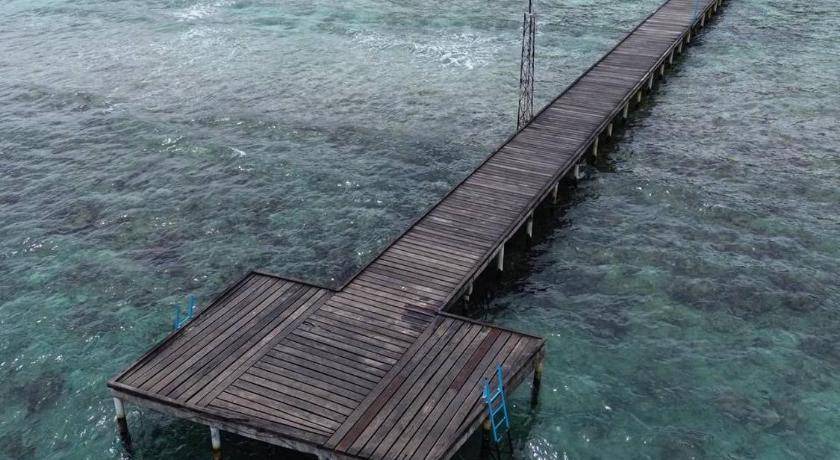 Photo of Others in Omadhoo