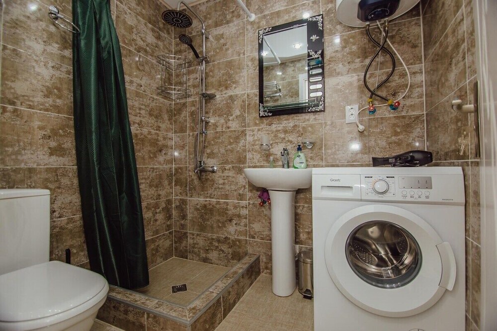 Photo of Bathroom in mtatsminda