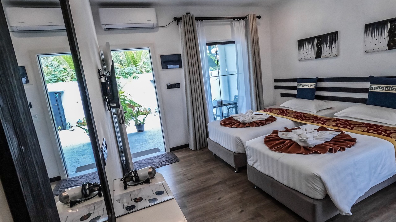 Photo of Bedroom in Thoddoo