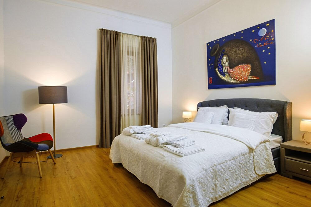 Photo of Bedroom in Sololaki