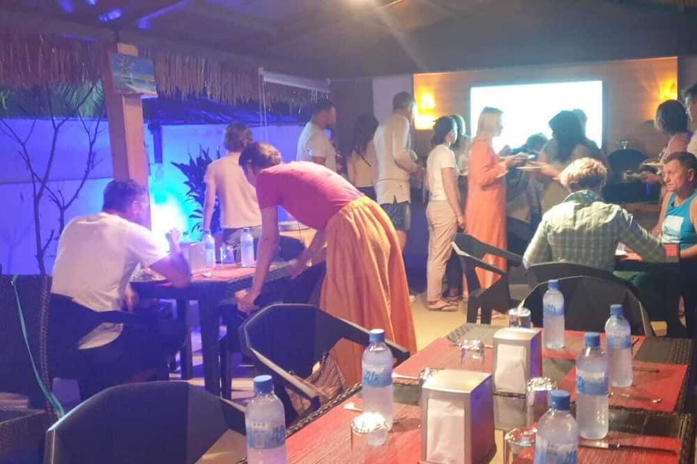 Photo of Others in Himandhoo