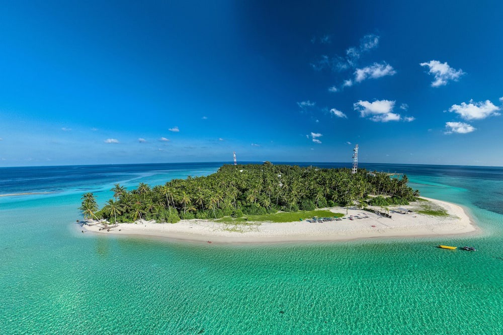 Photo of Others in Himandhoo