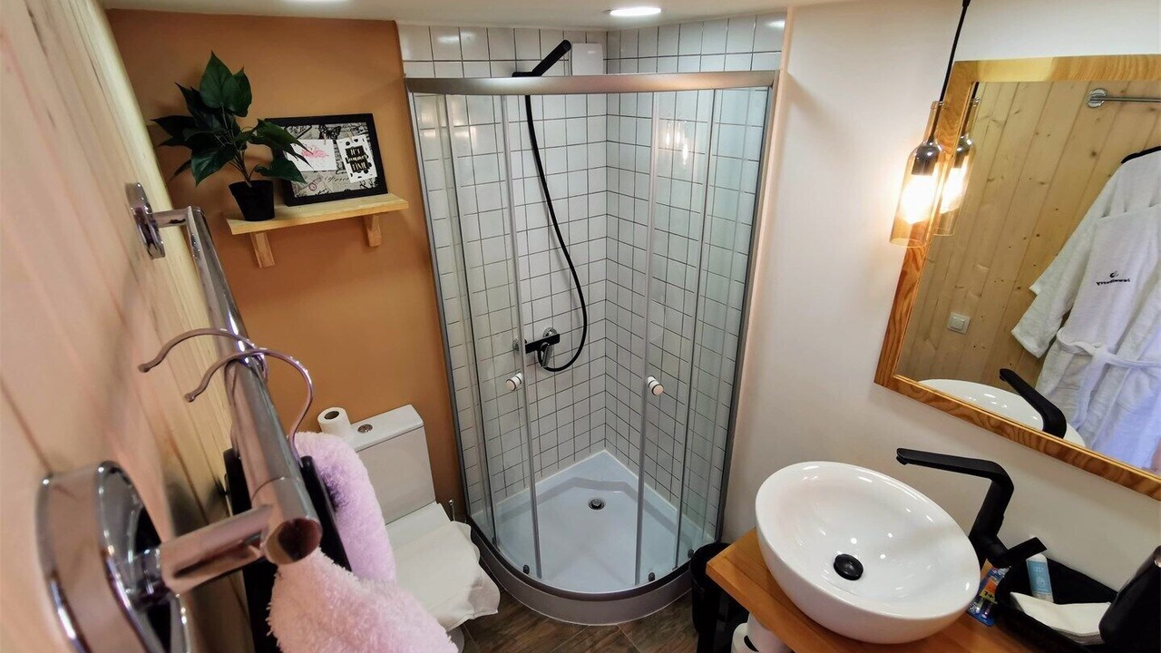 Photo of Bathroom in Tsilkani