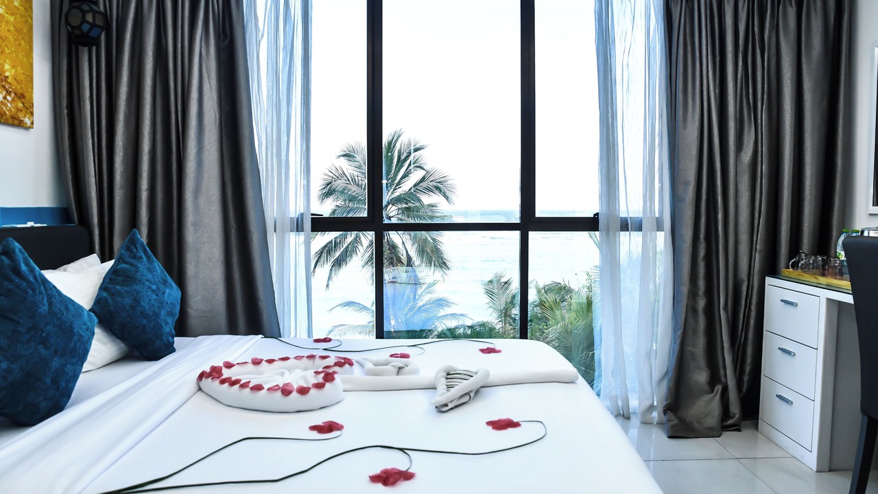 Photo of Bedroom in Male