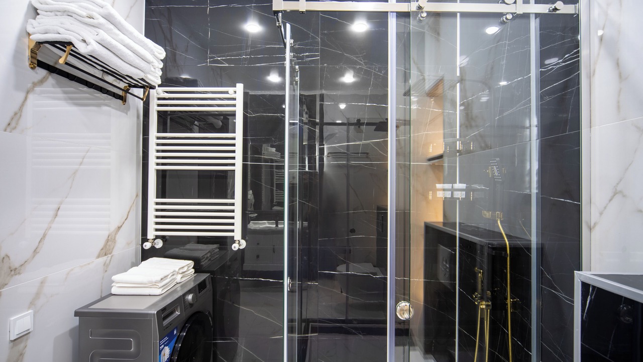 Photo of Bathroom in Gori