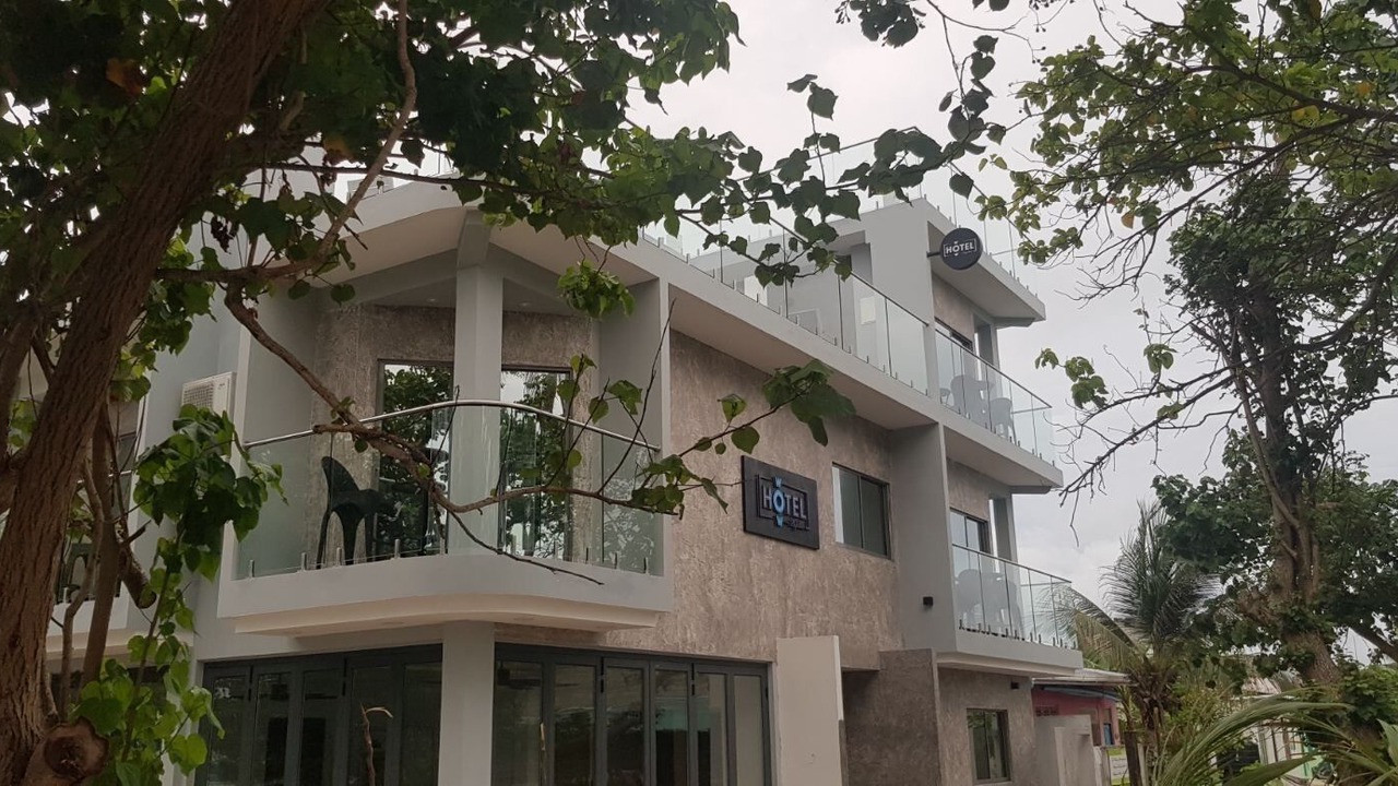 Photo of Buildings in Keyodhoo