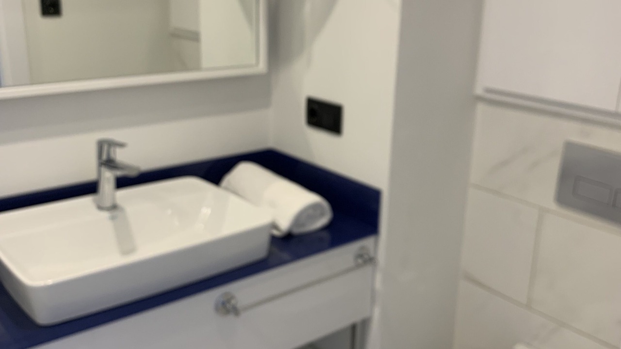 Photo of Bathroom in New Boulevard