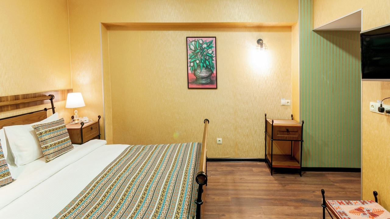 Photo of Bedroom in Sololaki