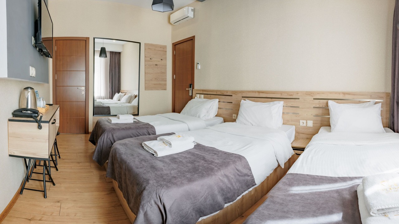 Photo of Bedroom in mtatsminda
