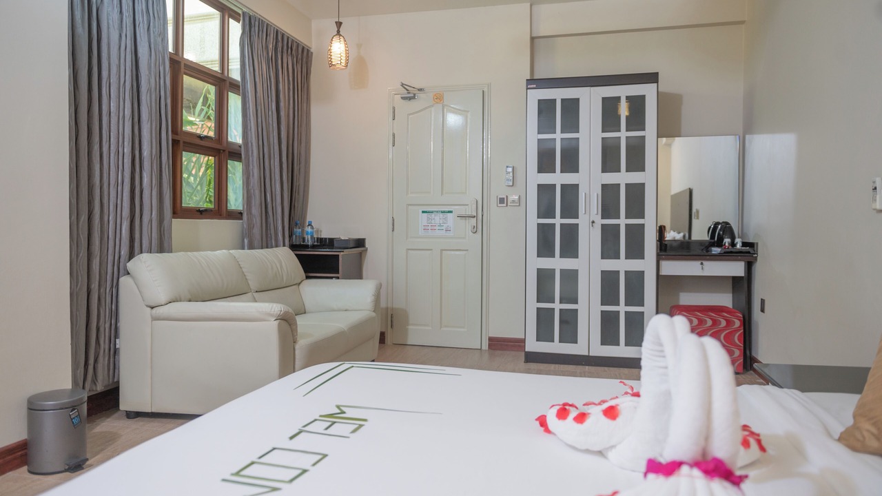 Photo of Bedroom in Thinadhoo